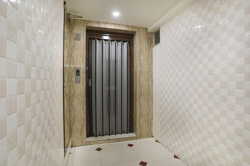 Fabhotel Sk image