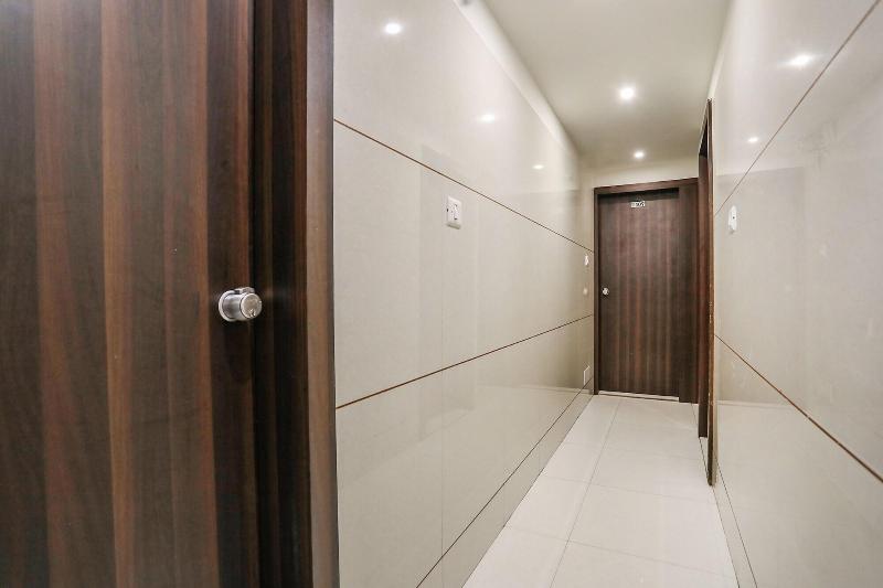 Fabhotel Sk image