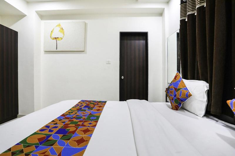 Fabhotel Sk image