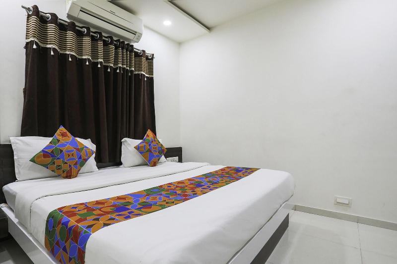 Fabhotel Sk image