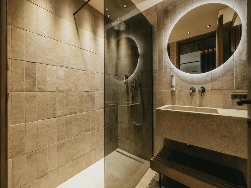 Black Eagle Luxury Appartements image