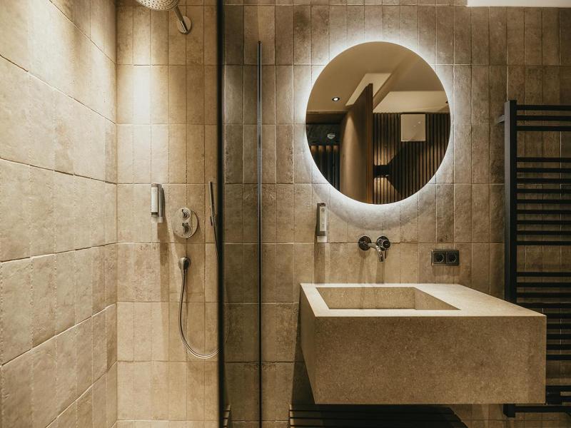 Black Eagle Luxury Appartements image