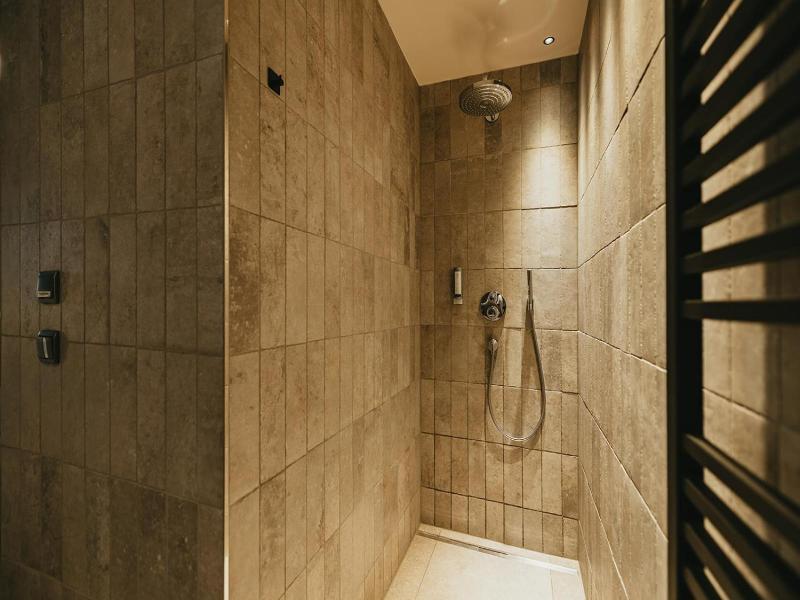 Black Eagle Luxury Appartements image