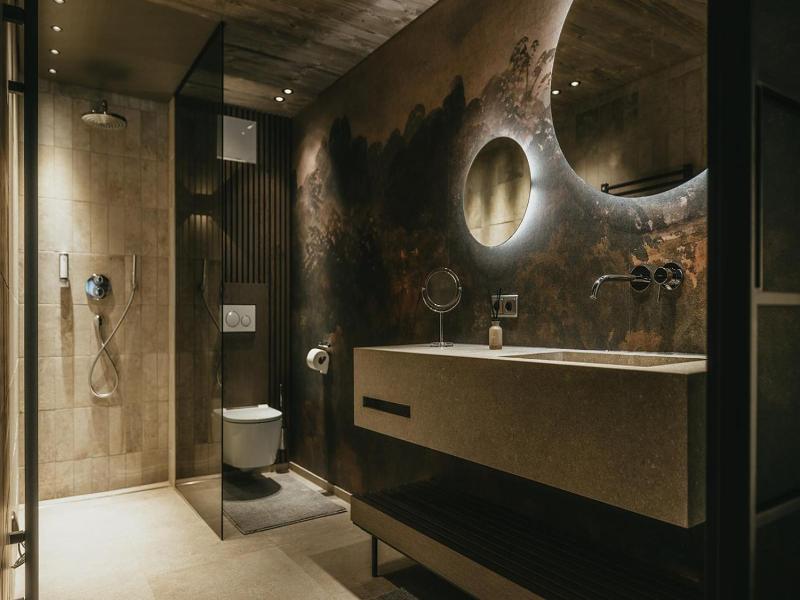 Black Eagle Luxury Appartements image