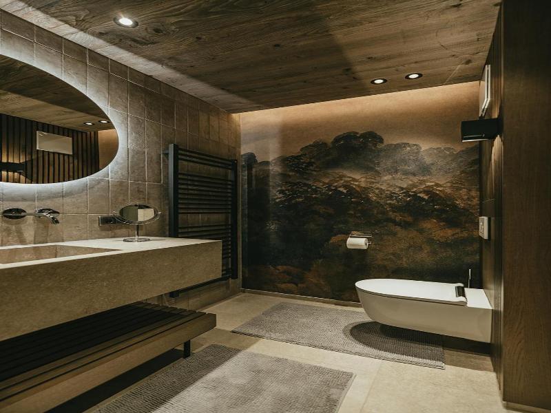Black Eagle Luxury Appartements image