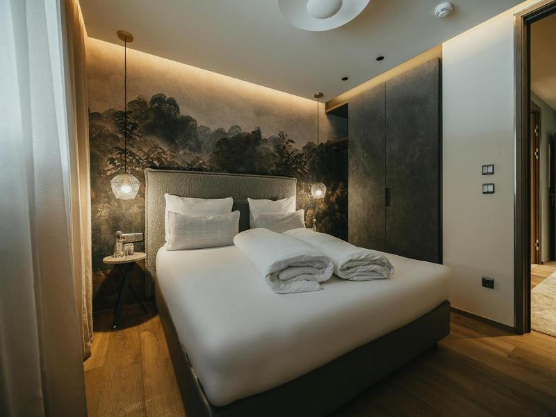 Black Eagle Luxury Appartements image