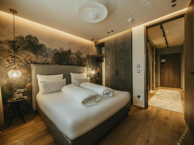 Black Eagle Luxury Appartements image