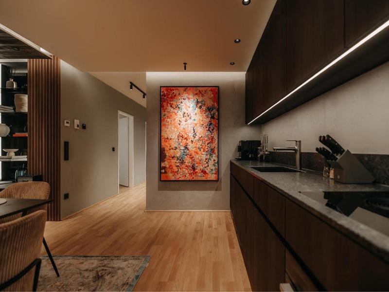 Black Eagle Luxury Appartements image