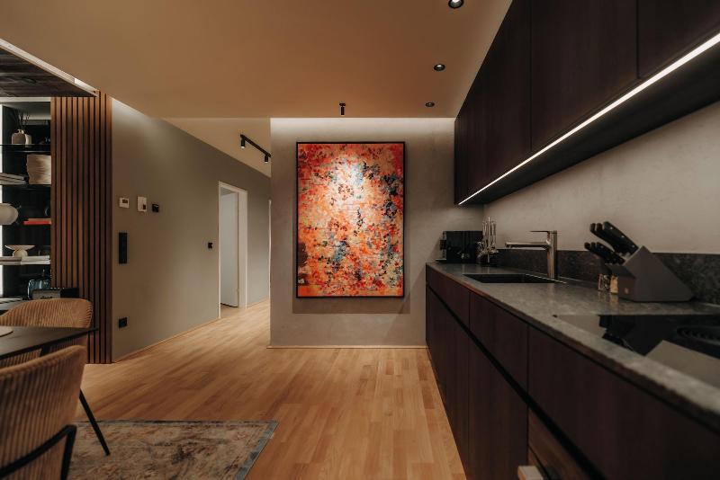 Black Eagle Luxury Appartements image