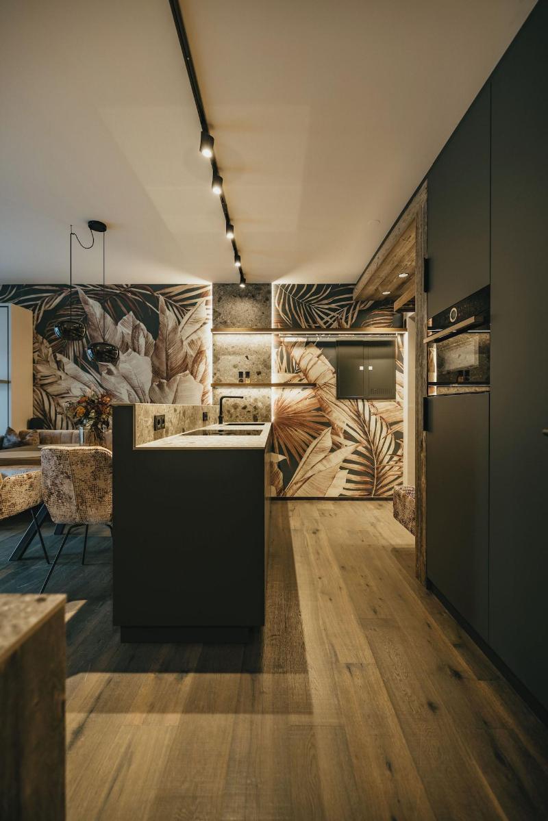Black Eagle Luxury Appartements image