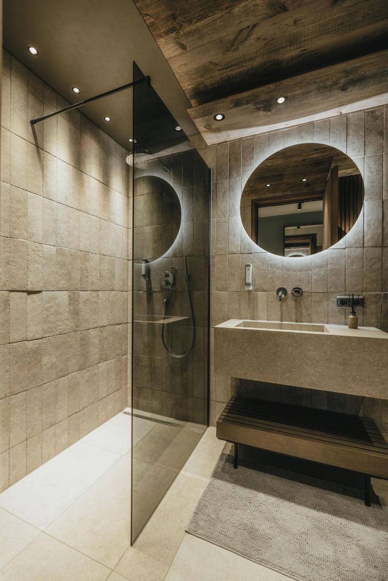 Black Eagle Luxury Appartements image