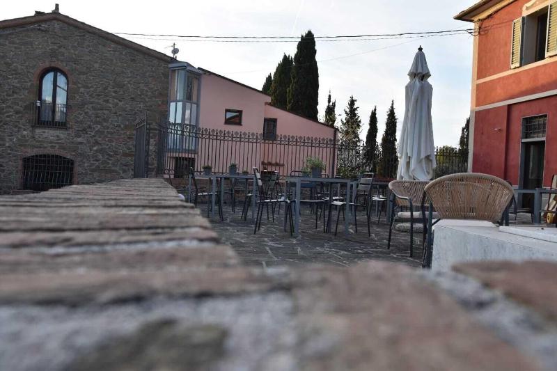 Ultroneo Locanda Di Collina image