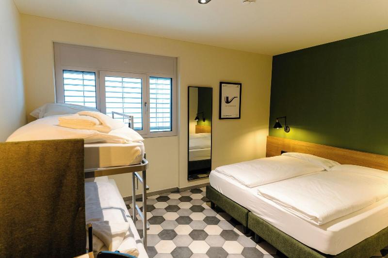 Seven Town House Boutique Hotel image
