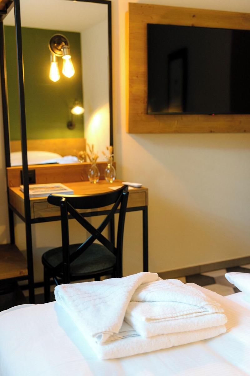 Seven Town House Boutique Hotel image