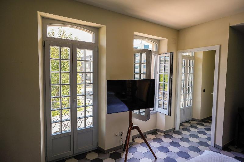 Seven Town House Boutique Hotel image