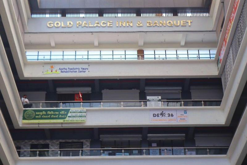 Hotel Gold Palace Inn — general view