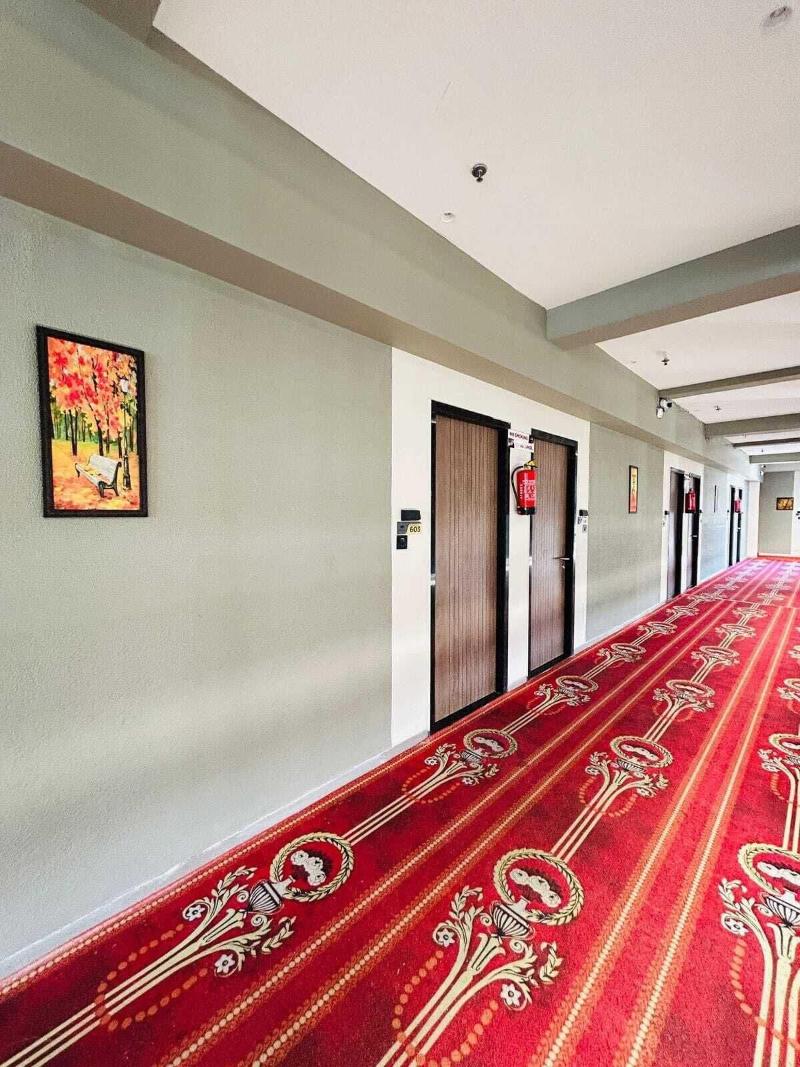 Hotel Gold Palace Inn