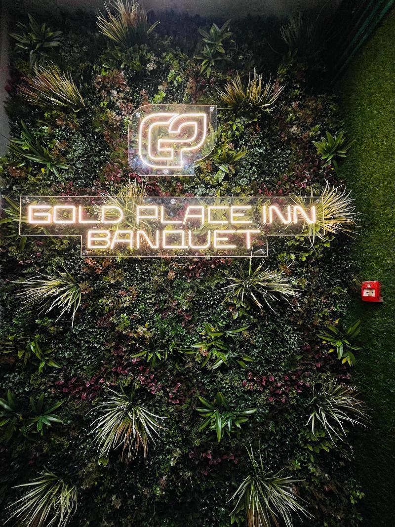 Hotel Gold Palace Inn