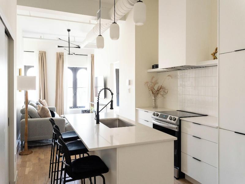 Maison Place Jacques Cartier By Luxury In Transit image