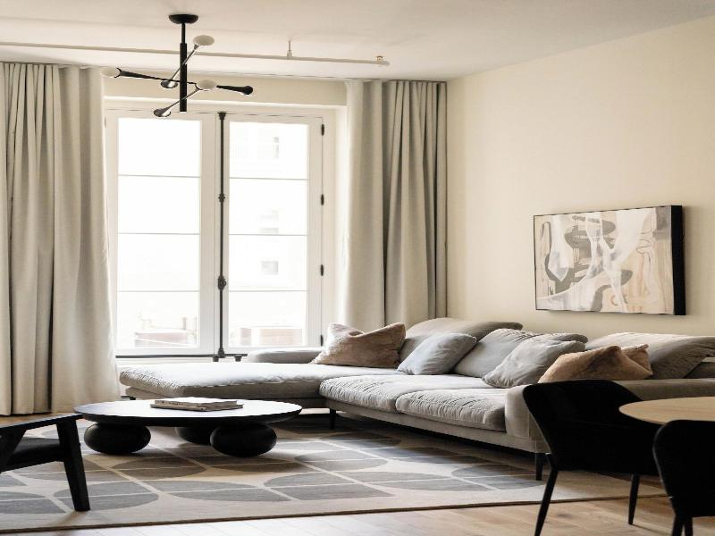 Maison Place Jacques Cartier By Luxury In Transit image