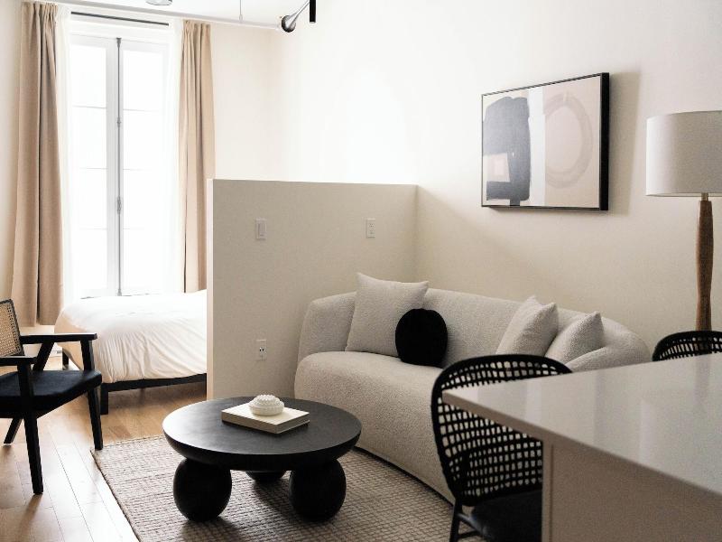 Maison Place Jacques Cartier By Luxury In Transit image