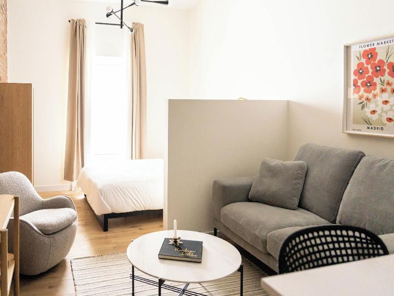 Maison Place Jacques Cartier By Luxury In Transit image
