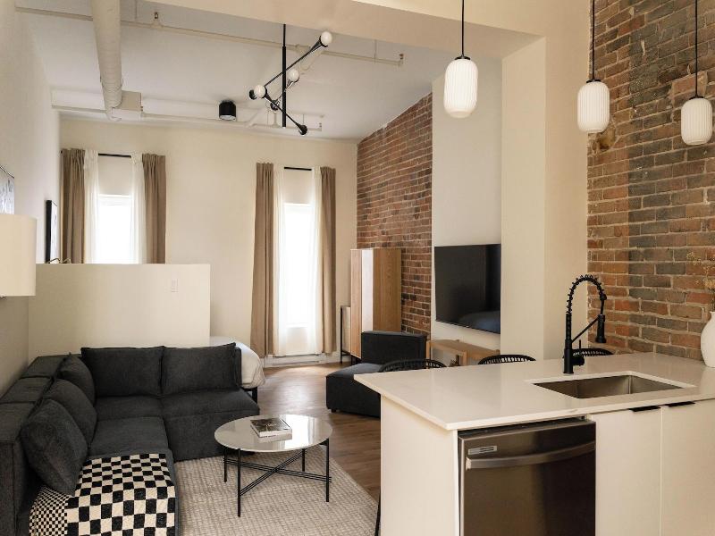 Maison Place Jacques Cartier By Luxury In Transit image