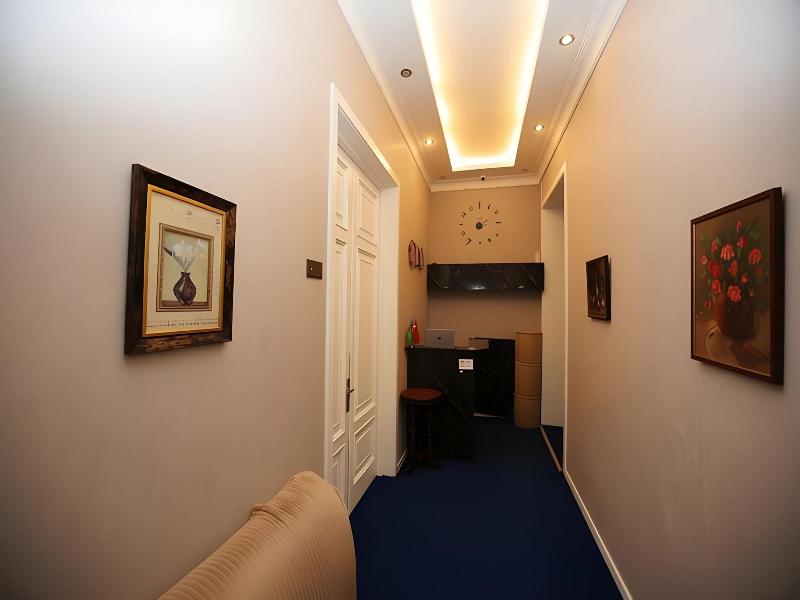 Nh Nizami Hotel image