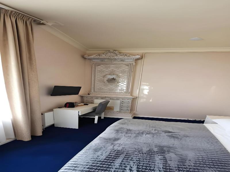 Nh Nizami Hotel image