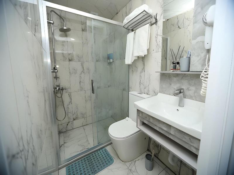 Nh Nizami Hotel image