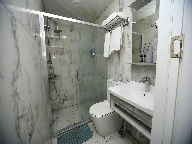 Nh Nizami Hotel image