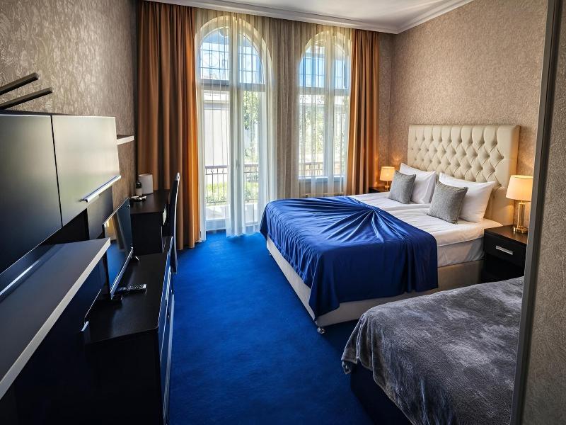 Nh Nizami Hotel image