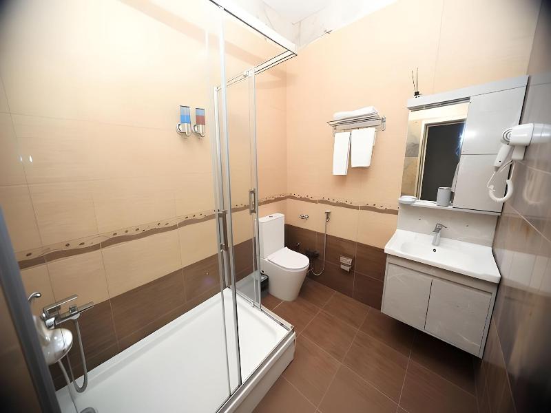 Nh Nizami Hotel image