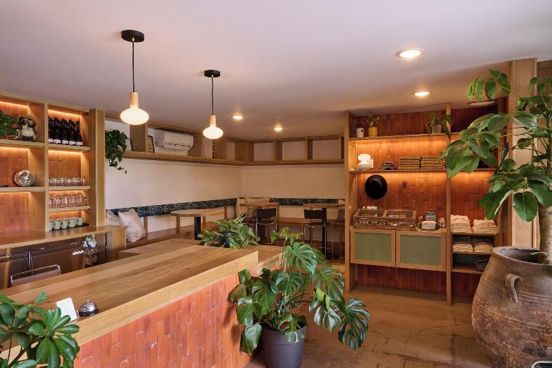 Best Bet Motor Lodge image