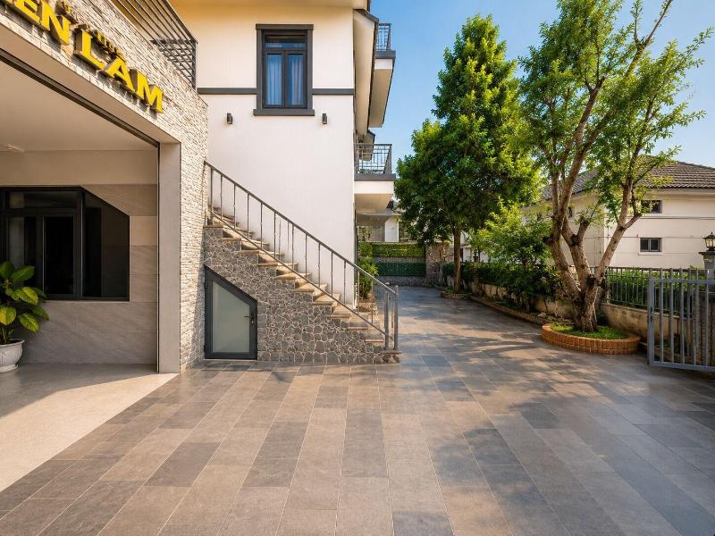Ya N Lam House