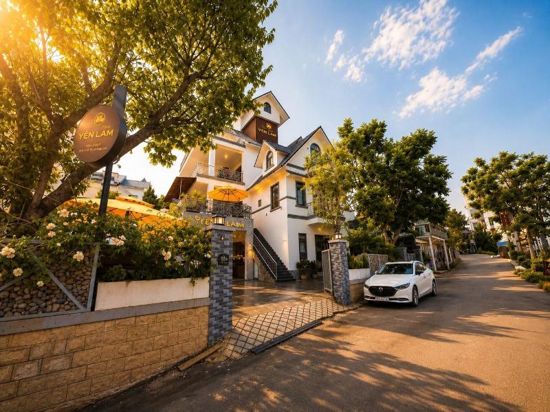 Ya N Lam House