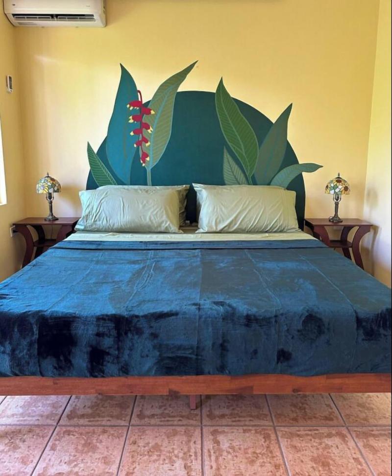 El Oasis Hotel image