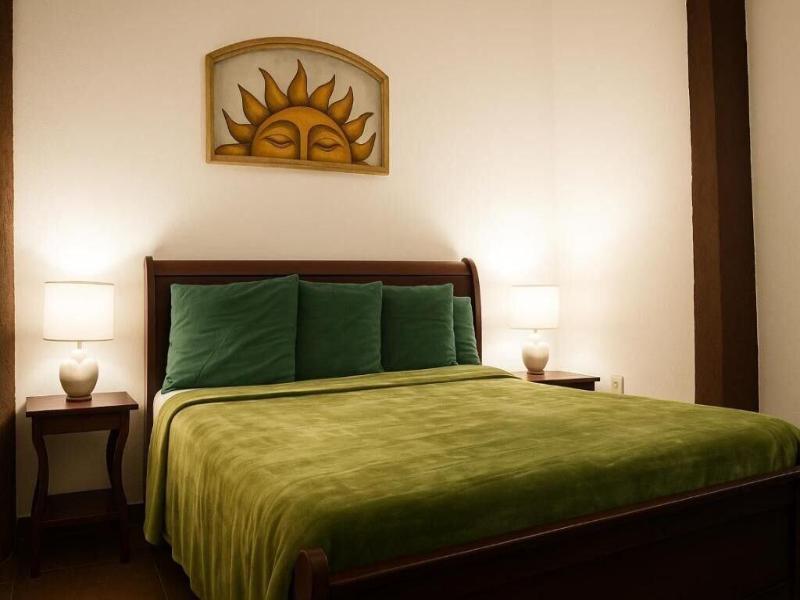 El Oasis Hotel image