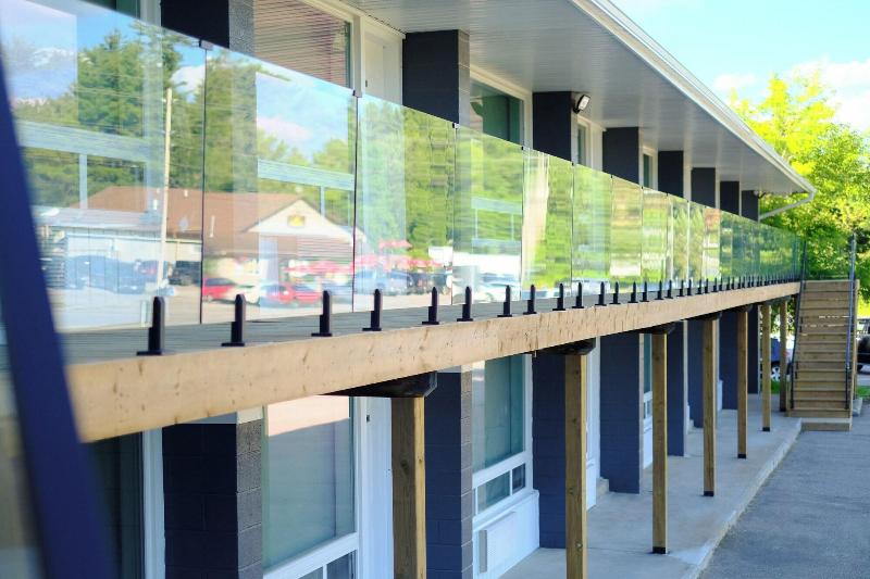 Stay Inn Muskoka image