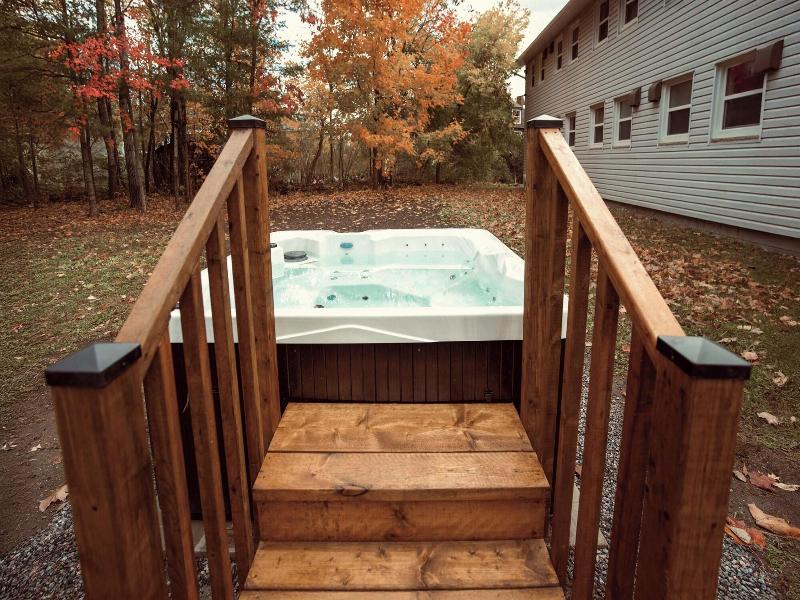 Stay Inn Muskoka image