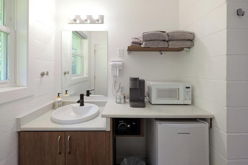 Stay Inn Muskoka image
