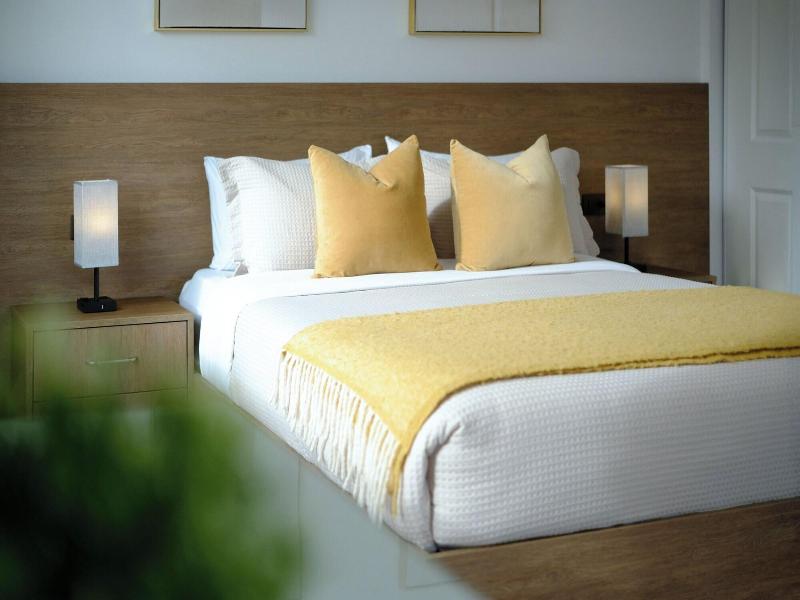 Stay Inn Muskoka image