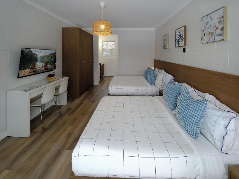 Stay Inn Muskoka image