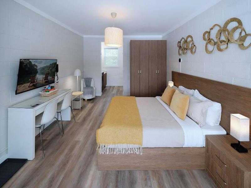 Stay Inn Muskoka image