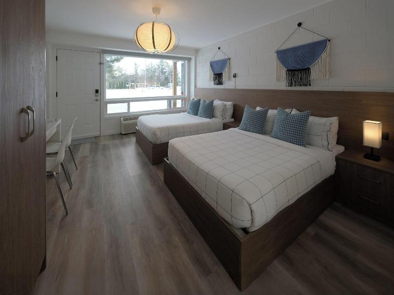 Stay Inn Muskoka image