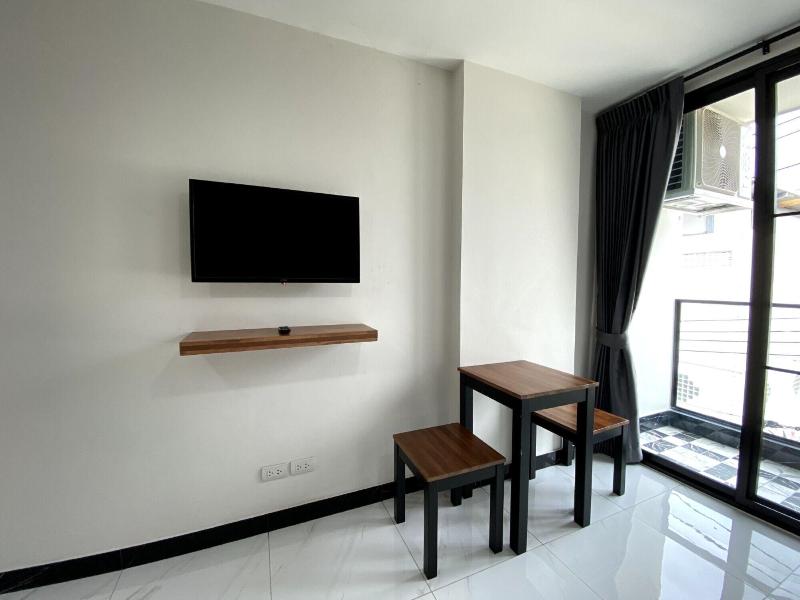 Ok Hotel Bangkok image