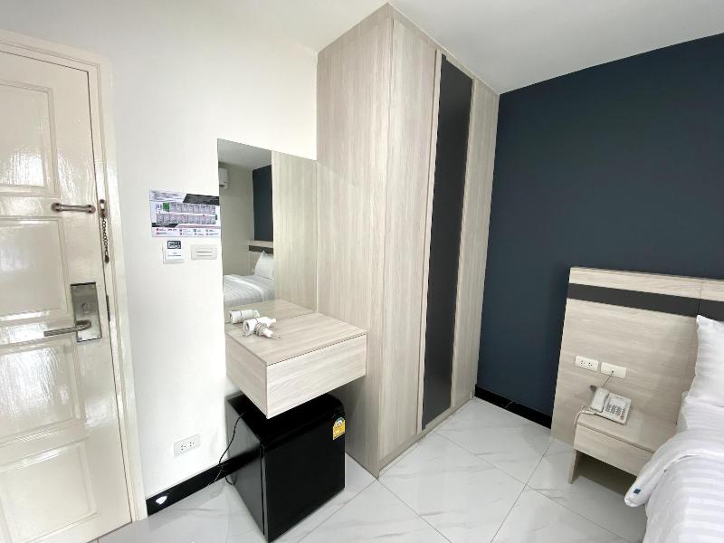 Ok Hotel Bangkok image