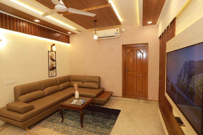 Hotel Liwa Tower image