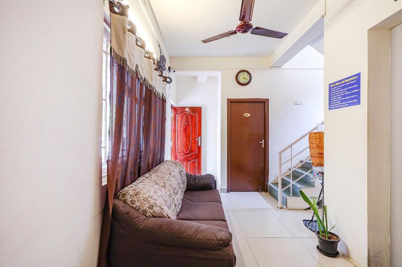 Fabhotel Tristar Residency image