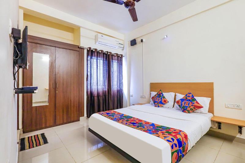 Fabhotel Tristar Residency image